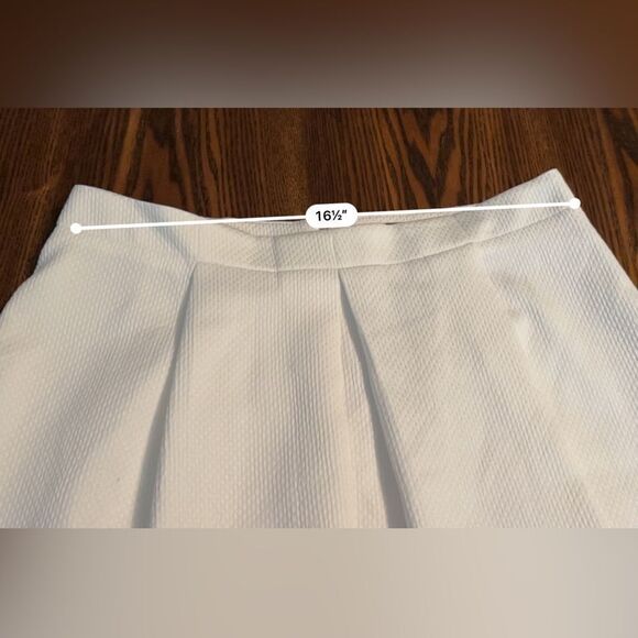 Worthington White Pleated Waffle Textured Skirt Women’s 12 EUC - Picture 11 of 11